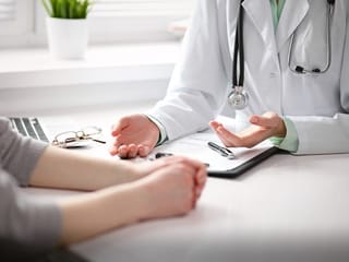 Using clinical psychology and homeopathy to treat psychological disorders