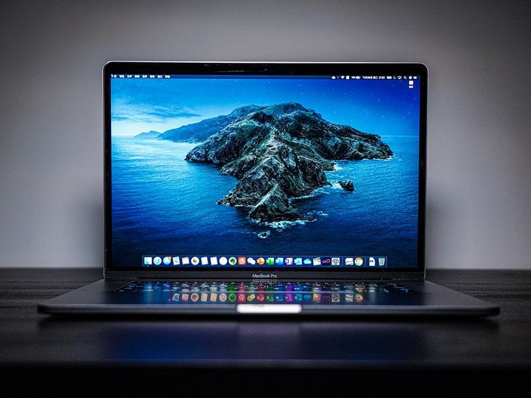 laptop stock