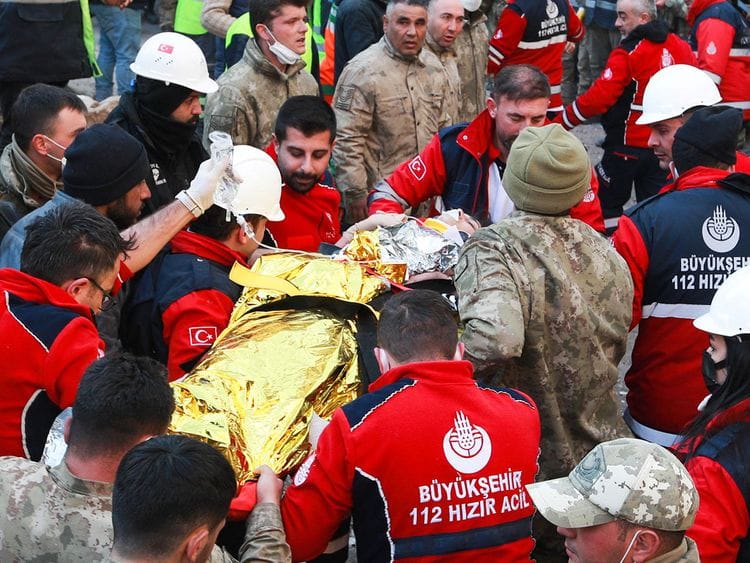2023-02-14T131047Z_184902767_RC21BZ9X0Q1H_RTRMADP_3_TURKEY-QUAKE-RESCUE-(Read-Only)