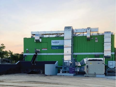 In the first stage of the unit, the production capacity is set at five tonnes a day