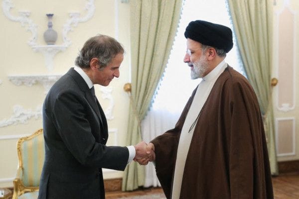 iran raisi-1677943649125