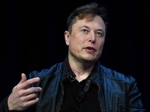 Musk’s envisaged global energy system requires about 30,000 gigawatts of renewable-power capacity and 240,000 gigawatt-hours of storage batteries.