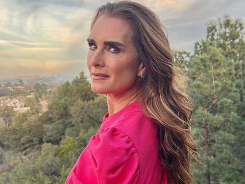 insta/brookeshields