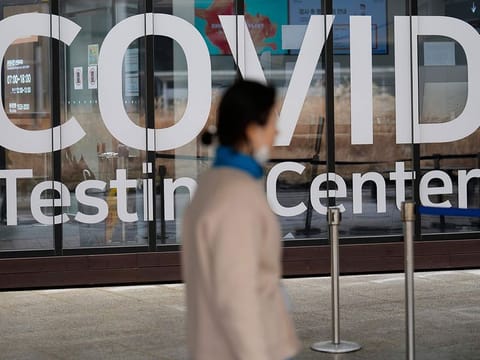  The Centers for Disease Control and Prevention estimates that about 22,000 Americans died from influenza in the 2019-2020 flu season, whereas COVID-19 killed about 350,000 in 2020.