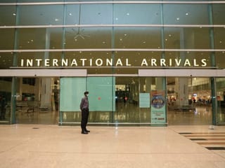 Pakistan offers 120 day tax-free mobile registration for overseas citizens