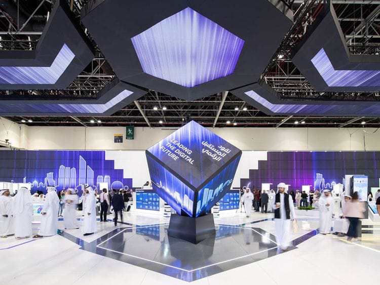 DXB LIVE