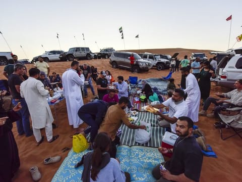 'Grand Iftar' of all UAE offroad clubs to celebrate Iftar at Iftar Bowl in the desert of Al Madam.