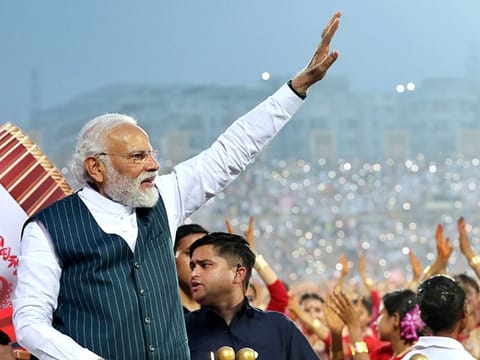 The BJP's total reliance on Narendra Modi to rally the crowds during election campaigns shows the lacklustre leadership and the divided nature of state leadership. 