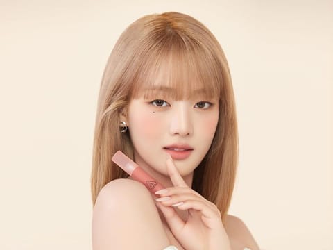 Curious about which makeup products receive rave ratings in Korea? Browse our comprehensive list, from lip tints to contour.
