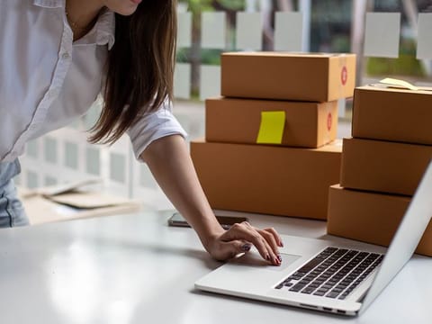 UAE SMEs navigate a challenging business environment as companies roll out rent relief, grants, and support measures to ease financial pressures and maintain operations.