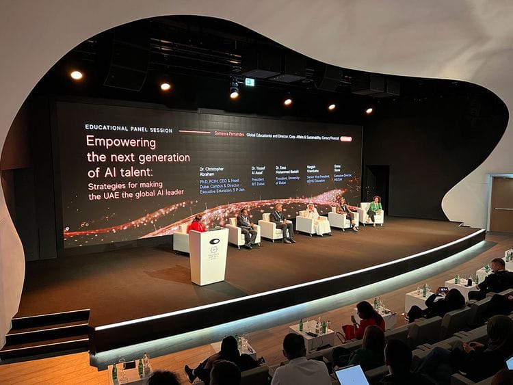 During_a_session_in_Machines_can_See_Summit-1683190206273