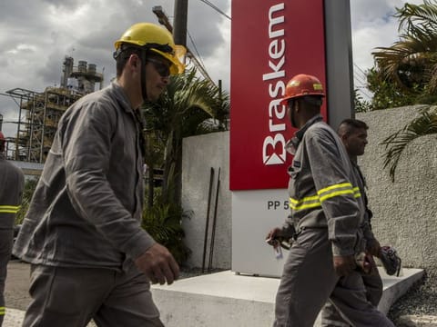 Braskem’s 2033 bonds also jumped, climbing 3 cents to 98.4 cents on the dollar on the news, according to Trace data.