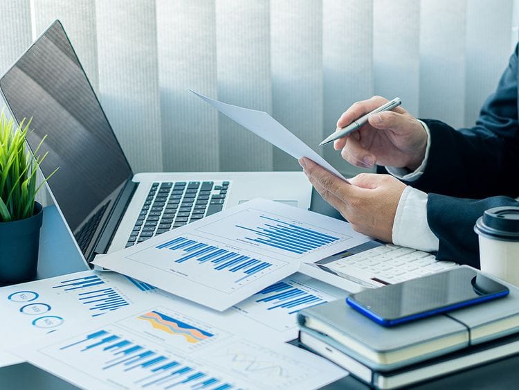STOCK Corporate tax / Tax