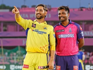 MS Dhoni with Sanju Samson