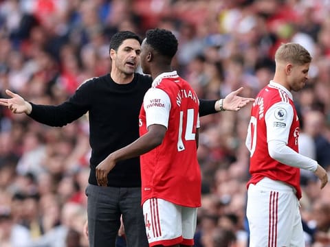 Arsenal manager Mikel Arteta and Eddie Nketiah 