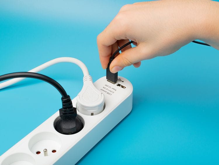 travel power strip