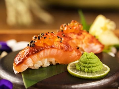 Mizo glazed salmon nigiri with sushi rice 