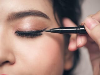 Invisible eye-liner, doe-eyed or sleepy eyes? Makeup trends to watch out for in 2023