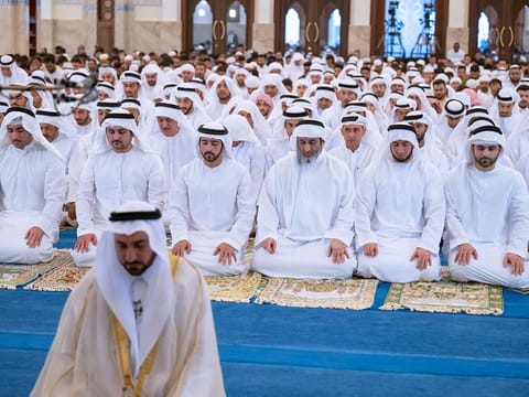  Hamdan bin Mohammed performs Eid Al Adha prayer at Zabeel Grand Mosque
