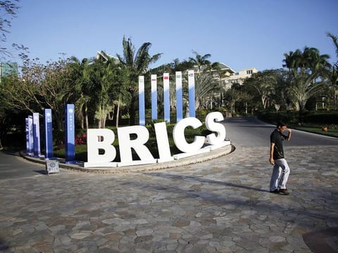  MAP denied a statement by South Africa’s foreign minister Anil Sooklal who said earlier this month Morocco was among the nations seeking to join the bloc.