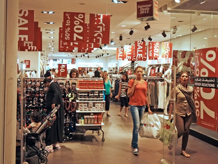 Stock - DSS / Dubai Summer Surprises / Shopping