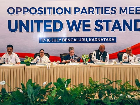 Congress President Mallikarjun Kharge with party leaders Sonia Gandhi, Bihar Chief Minister Nitish Kumar, West Bengal CM Mamata Banerjee, Tamil Nadu CM MK Stalin and others during the Opposition leaders' dinner meeting, in Bengaluru on Monday. 
