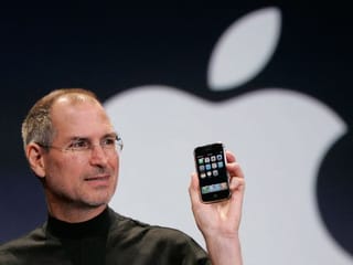 Steve Jobs’ $4 cheque written in 1976 auctioned off for more than $36,000