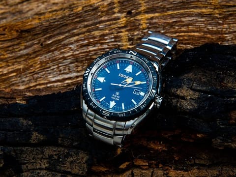 Solar watches are rarely in need of maintenance, making them reliable timepieces for years to come.