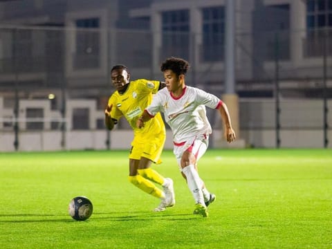 Shane sealed an opportunity with UAE’s Al Ittifaq Football Club, and plays as defending fullback for the second division team.