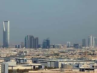 Saudi Arabia braces for dust storms and strong winds through Saturday