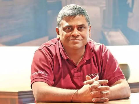 Murty ventured into the financial sector, gracing Prudential ICICI AMC (now ICICI Prudential) with his expertise. His tenure as Vice President of Marketing and Customer Service lasted nearly two years.