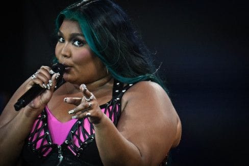 Lizzo6-1691663020681