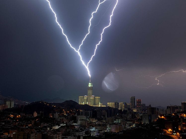 Thunderstorms, hail and flash floods forecast in southern Saudi regions

