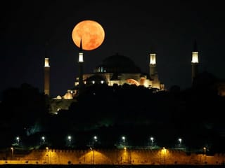 Super Blue Moon 2023: Rare spectacle lights up skies across the world– in pictures