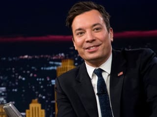 Talk show host Jimmy Fallon gets staffers' support on toxic workplace