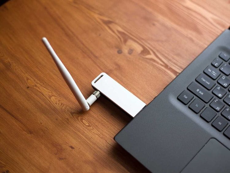 USB wireless dongle