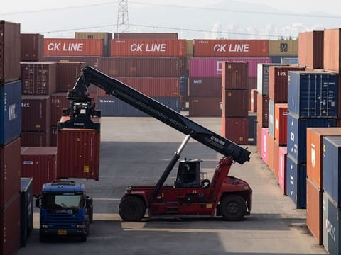 It's not just a quantitative leap that Gulf states need to do to clear $1 trillion in non-oil trade. Some major policy makeovers too could ease the process. 