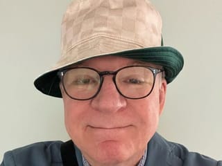 Hollywood star Steve Martin denies punching co-star on set