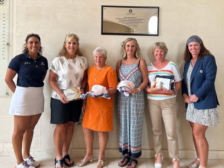 Sport - Golf - Ladies Pairs Scramble