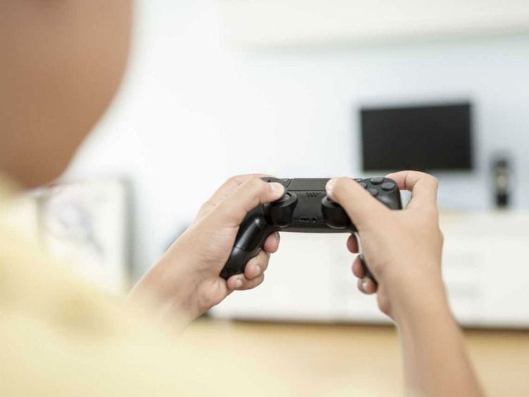 Gaming Excessive use of social media leads to isolation from the outside world