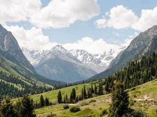 One-month eVisa for UAE residents: How to travel for Kyrgyzstan