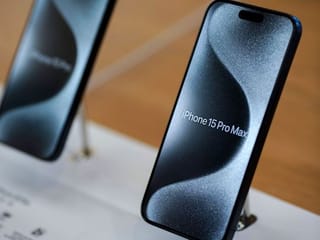 Apple releases iPhone software update to fix overheating issue