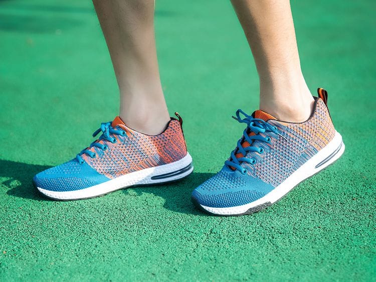 walking shoes stock