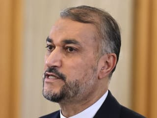 Iran’s minister plays down football spat with Saudi Arabia