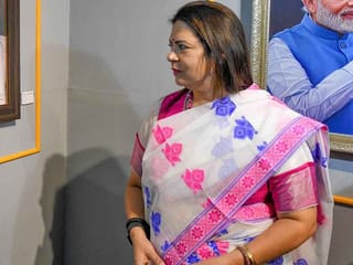 India trying to bring home students stuck in Israel