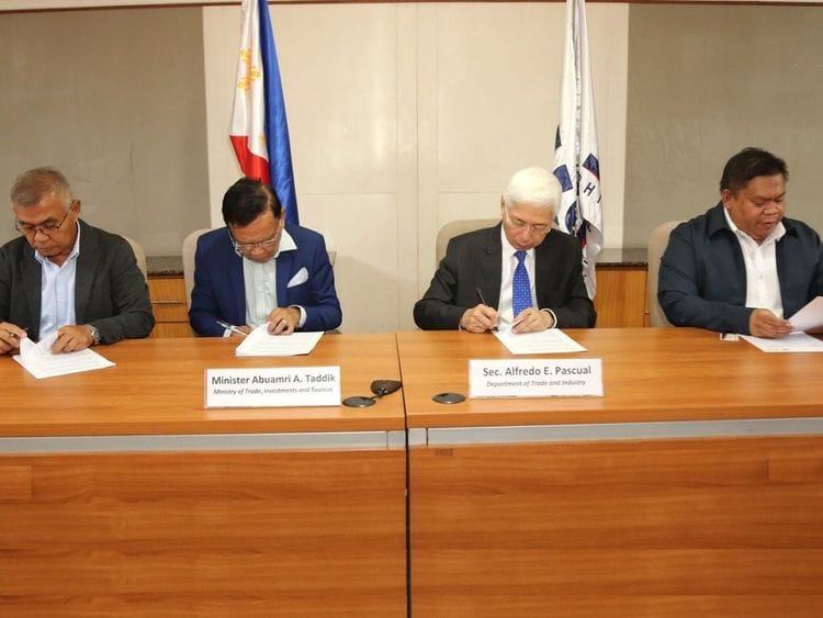 Philippine Department of Trade and Industry (DTI) Secretary Alfredo E. Pascual and Chief Minister Ahod Ebrahim of the Bangsamoro Autonomous Region in Muslim Mindanao (BARMM) signed a partnership deal with the BARMM-Ministry of Trade, Investment, and Tourism (BARMM-MTIT) to promote Halal local goods and services provided by SMEs and MSMEs.