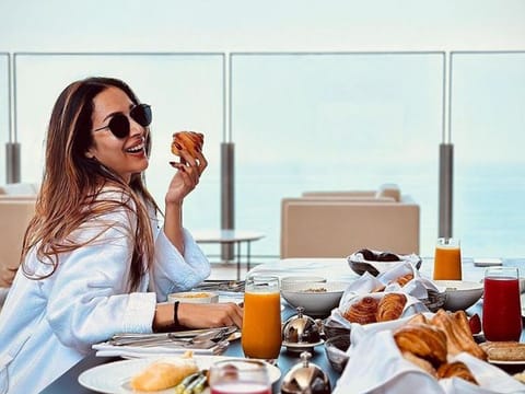 Malaika Arora rings in her 48th birthday in Dubai