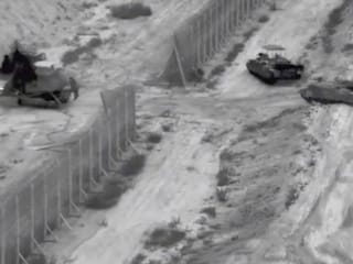 Israeli tanks in overnight Gaza raid ahead of 'next stage'