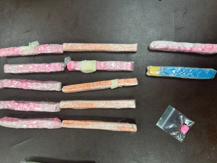 dubai-customs-pic-of-drugs-found-in-luggage-at-dxb-1699007932004