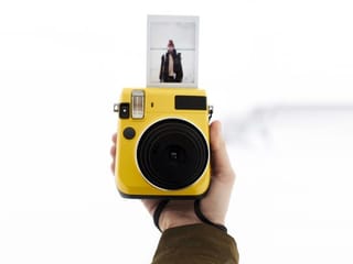 5 best instant cameras in UAE, for 2024